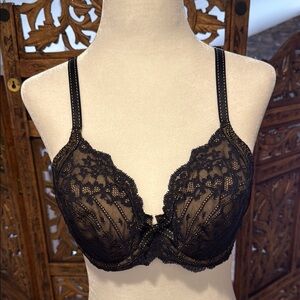 Chantelle Black Lace Underwire Bra 34C – Elegant Sheer Floral Lingerie
